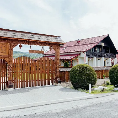 Casa Alexandru - Locul In Care Te Simti Acasa Guest house Viseu de Jos
